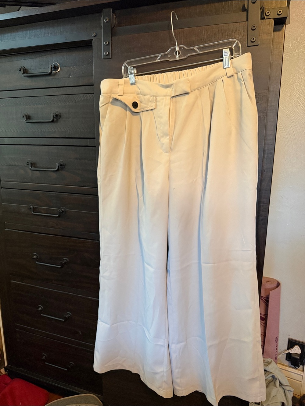 Wide-Leg Women's Pants in Light Beige